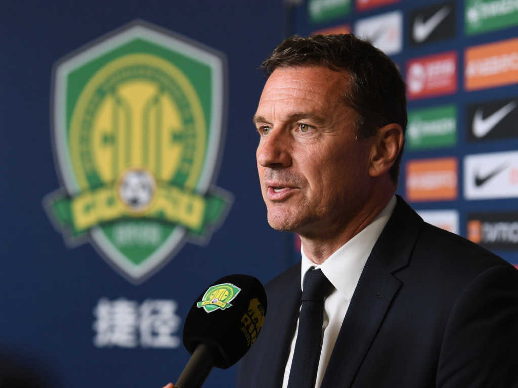 得捉襟見肘 得捉襟見肘